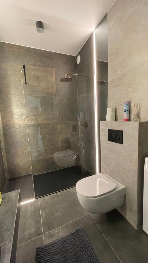 Vistula Terraces 10Th Floor Apartment Krakow Bagian luar foto