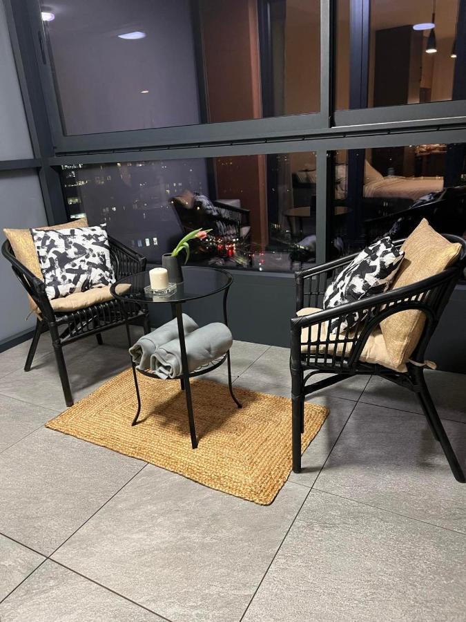 Vistula Terraces 10Th Floor Apartment Krakow Bagian luar foto